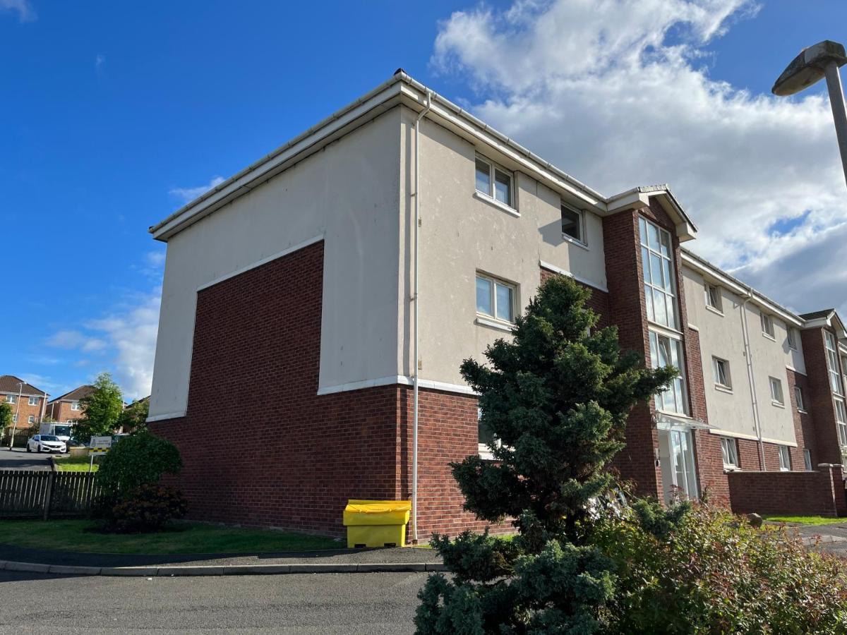 Flat Two, 212 Eaglesham Road, East Kilbride, Glasgow Dış mekan fotoğraf